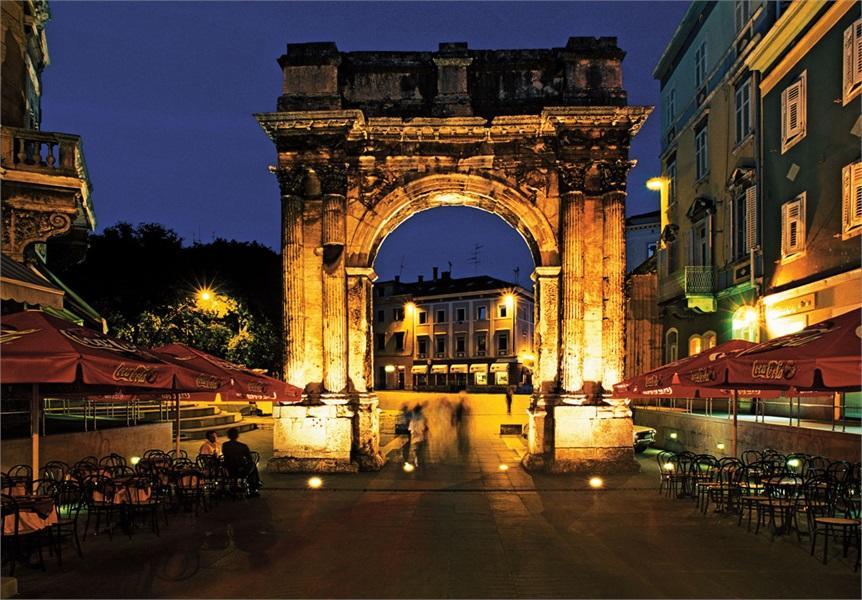 Nera Pula