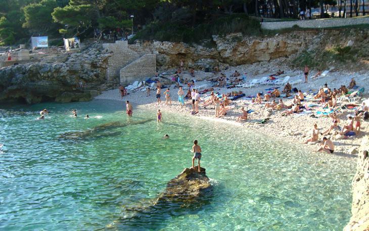 Nera * Pula